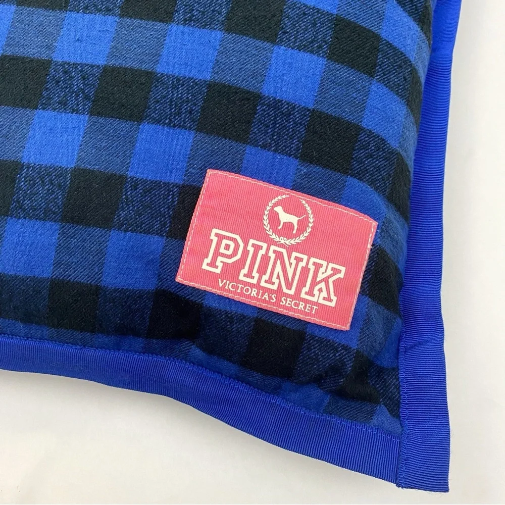 VS PINK Rare Vintage Buffalo Plaid Big Heart Mountain Throw Bed Pillow Blue